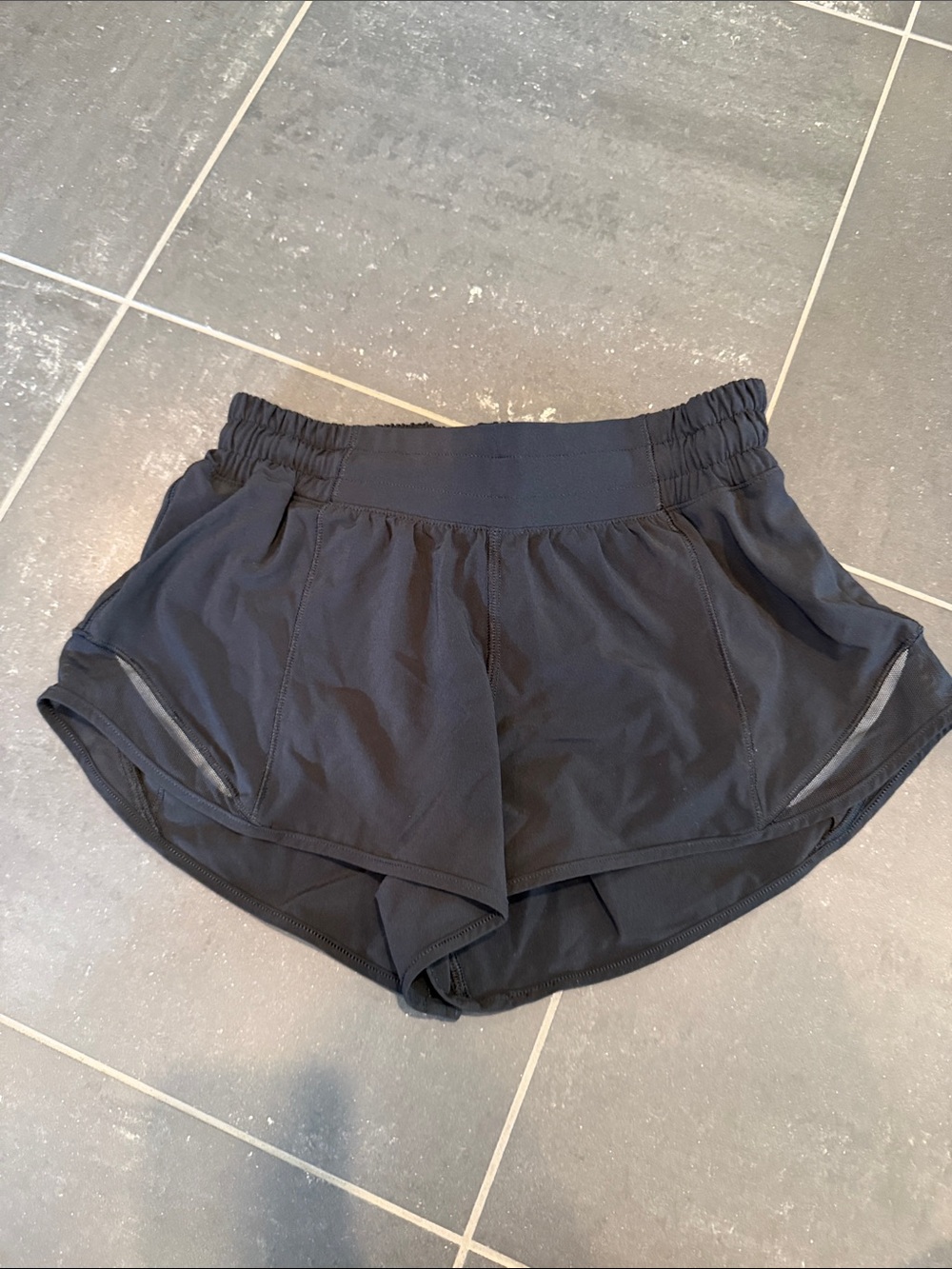 Lululemon Black Hotty Hot Running Shorts size 4